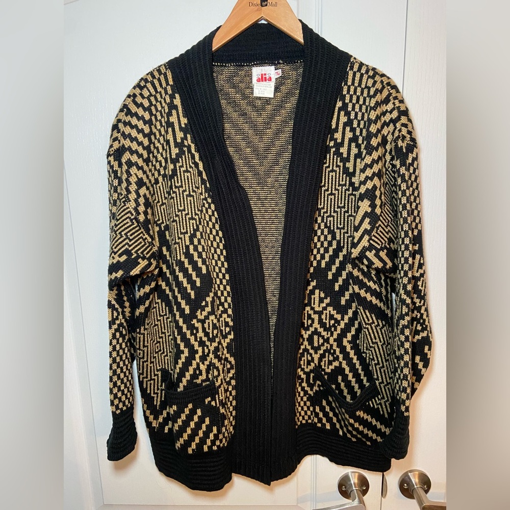 Retro Grannycore Black and gold cardigan
